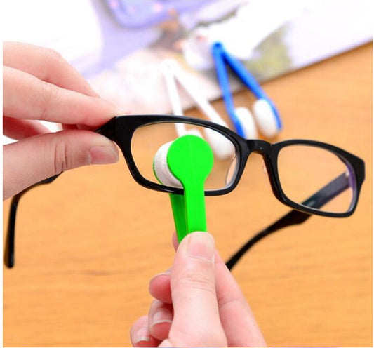 Portable Fine Fiber Glasses Lens Cleaner with Soft Brush – Multi-Color