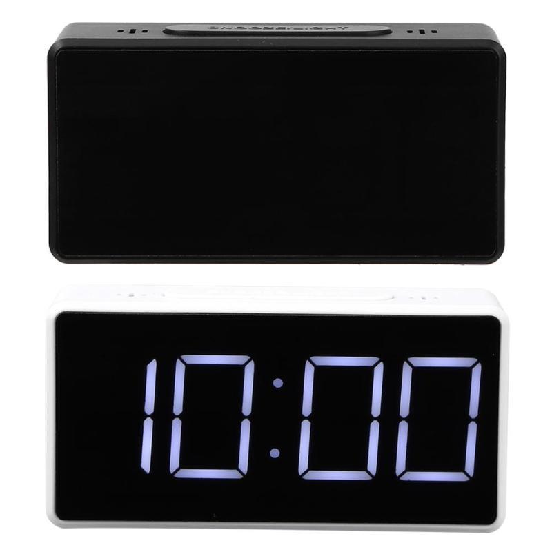 Simple electronic clock