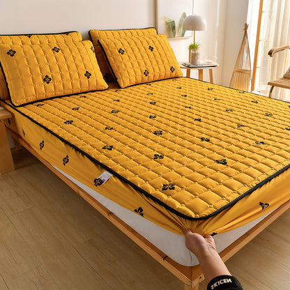 Mattress Cover – All-Inclusive Dust Protection with Optional Pillowcases
