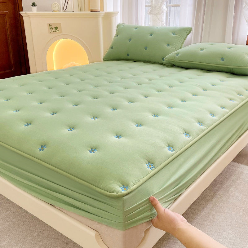 Embroidered Cotton Soybean One-Piece Fiber Mattress Cover – All-Inclusive Protection Fitted Sheet