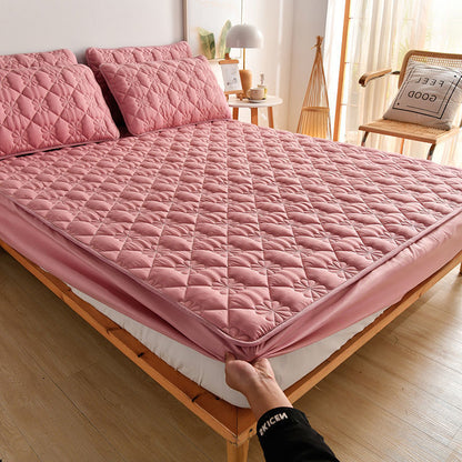 Mattress Cover – All-Inclusive Dust Protection with Optional Pillowcases