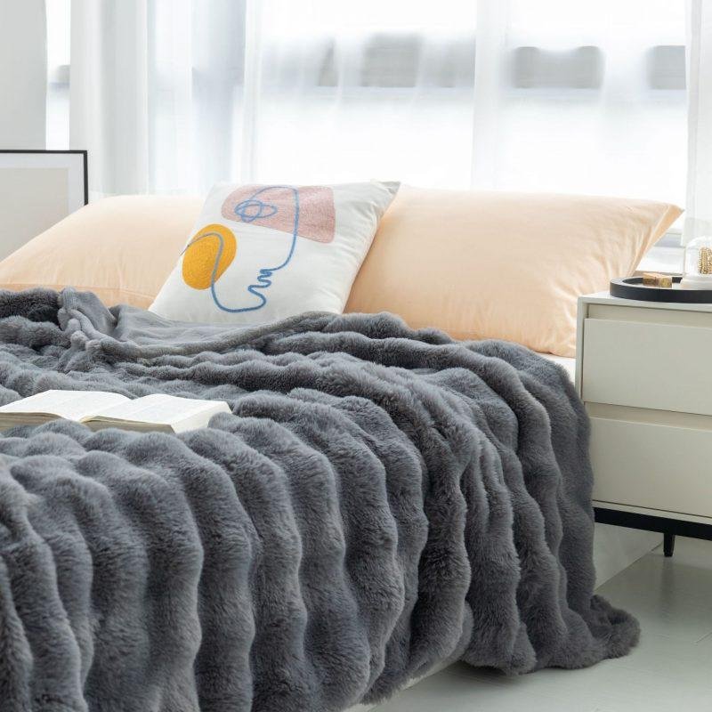 Bubble Rabbit Blanket Flannel Sofa Cover - Image 3